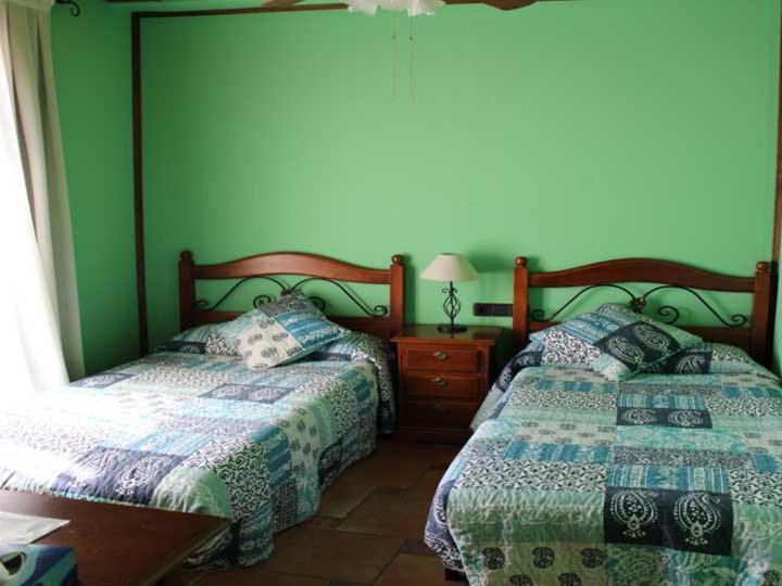 Hostal La Savina Cervera  Ngoại thất bức ảnh